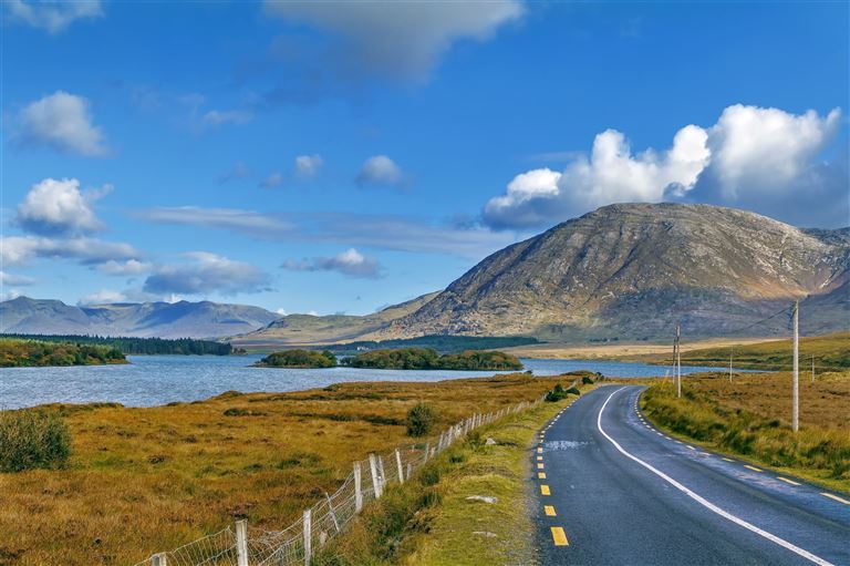 Magische Landschaften und lebendige Kultur erleben © borisb17/adobestock